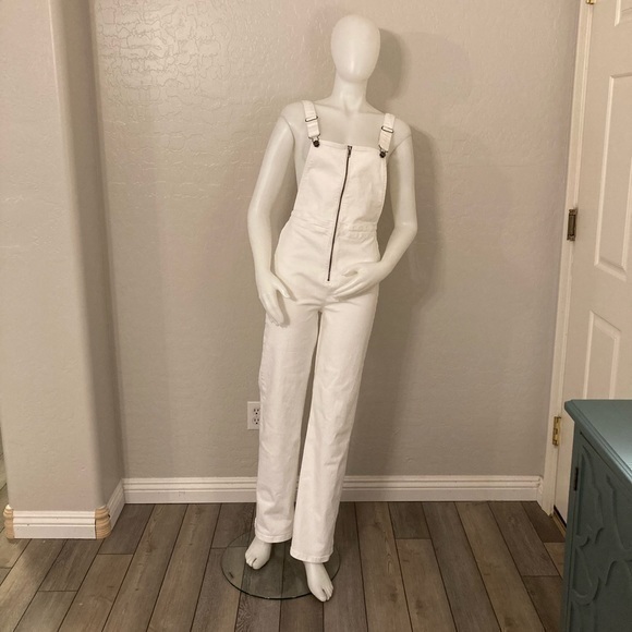 Amuse Society Paloma White Wide Leg High Waisted  Denim Overalls Medium - Picture 1 of 16